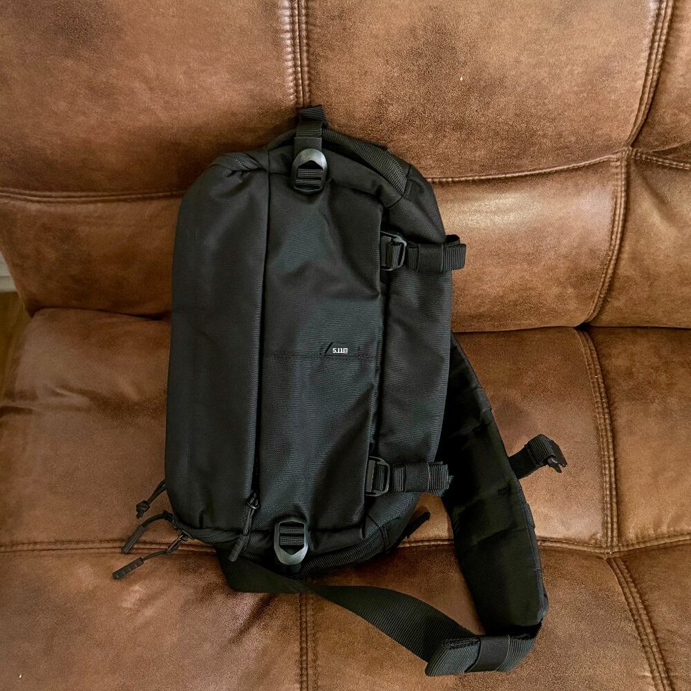 LVC8 Sling Pack